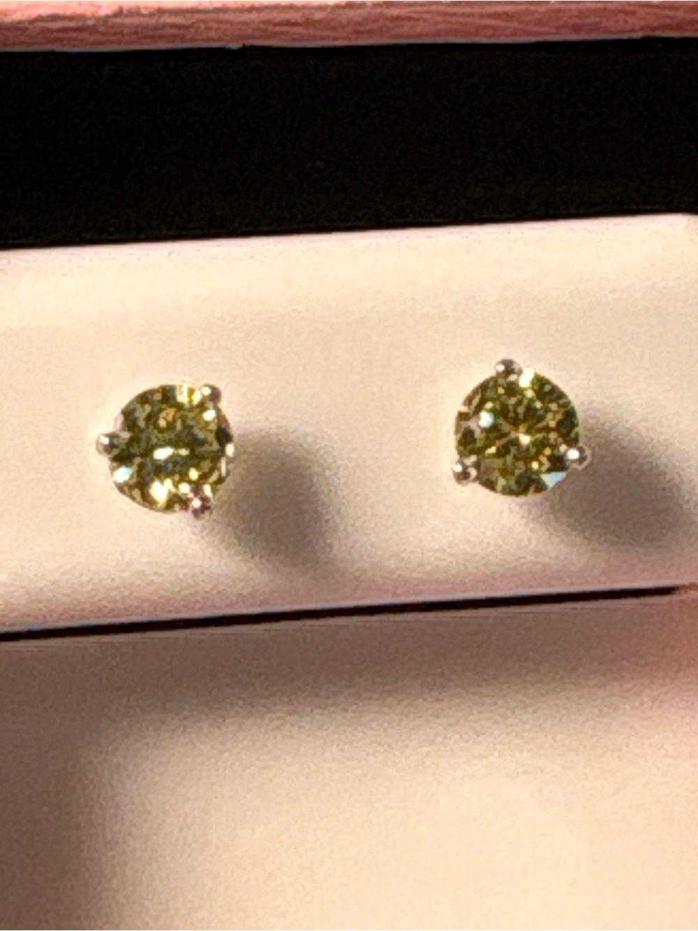 Jusnates 925 Sterling Silver 1 CTW yellow Moissanite Stud Earrings